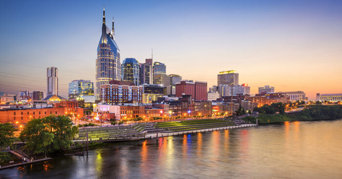 Nashville tour trucking